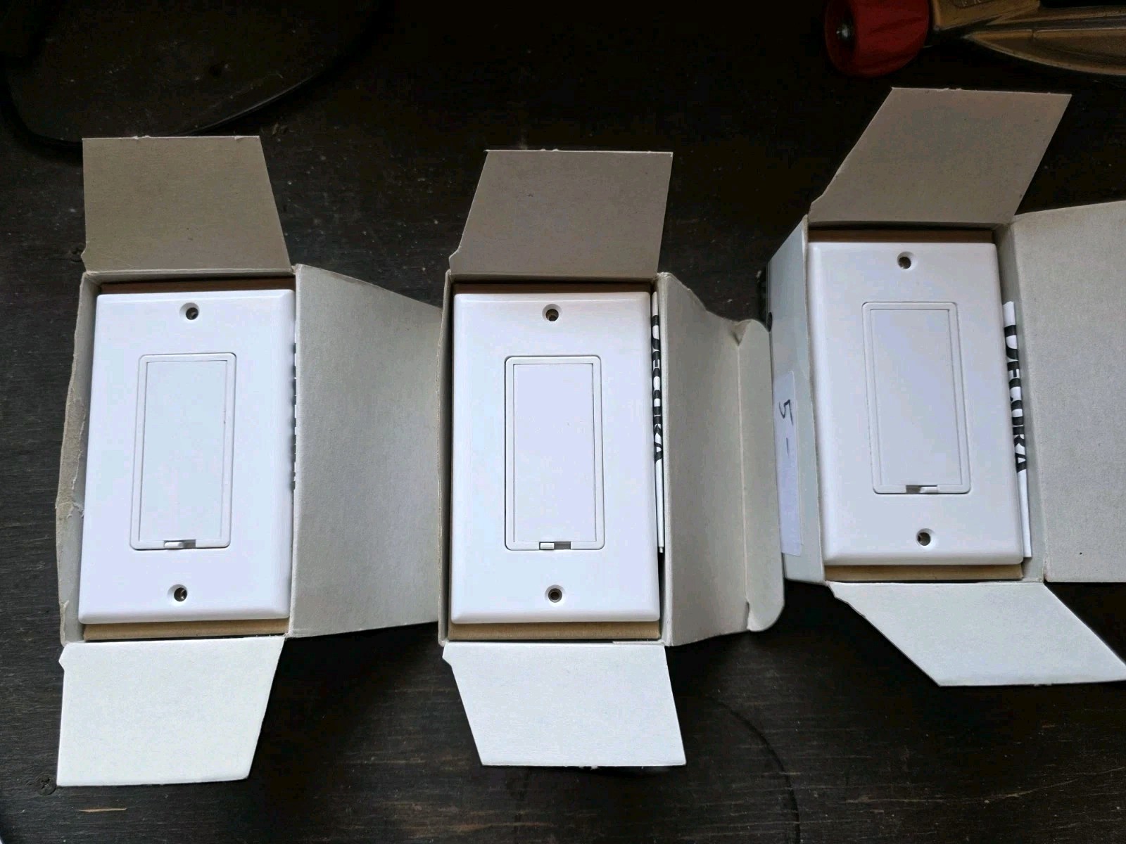 (3)Leviton True Touch 620-6606-AW White Decora Touch Dimmer Switch 600W 1 Pole