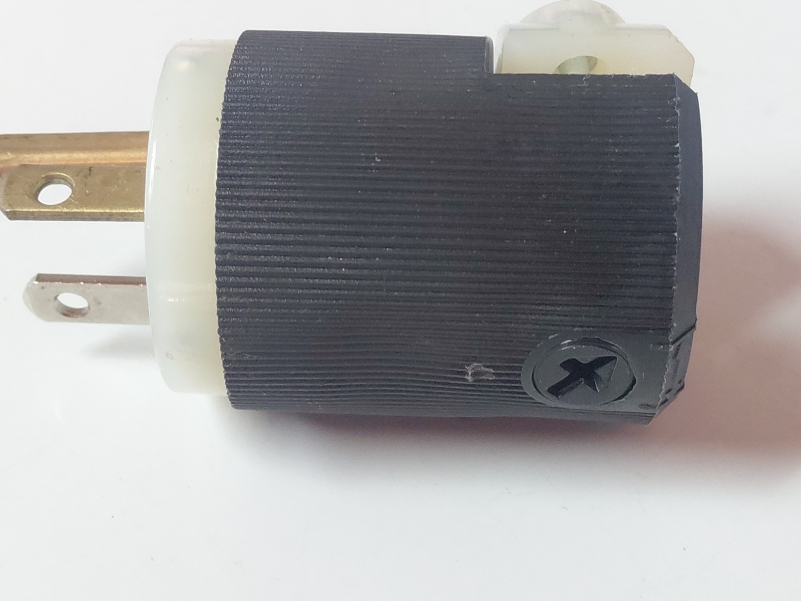 Hubbell, Hbl8315c, Male Cord Adapter, 20 Amps, 125 Volts, Hospital Grade, No Box