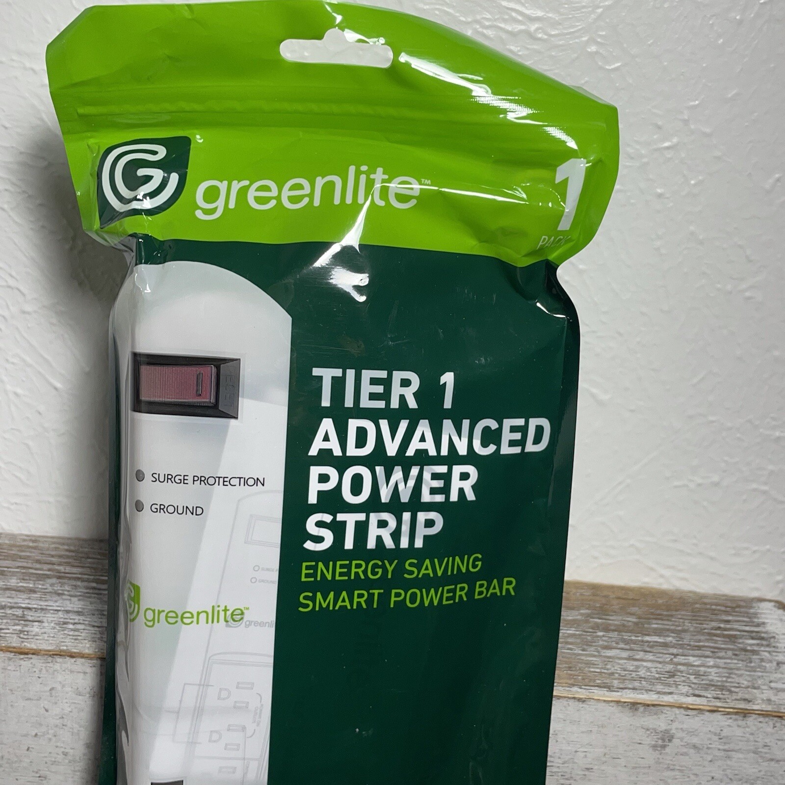 One Greenlite Tier 1 Advanced 7 Outlet Surge Power Strip 1440 Joules For TV, PC