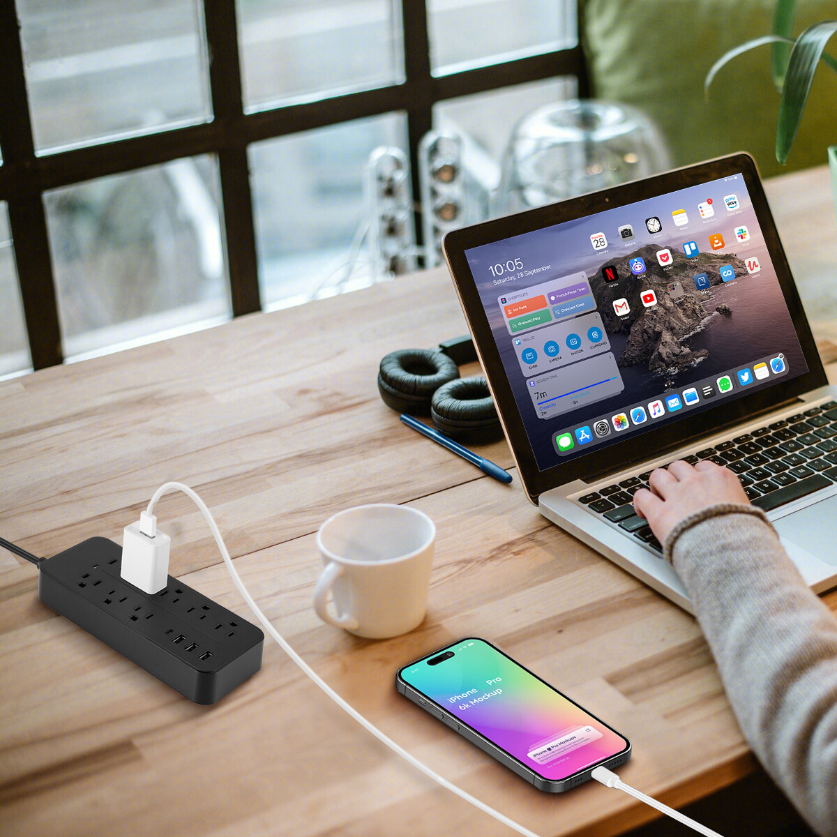 US Wall Mountable USB Surge Protector Power Strip 8 Outlet Plugs w/ 4 USB Ports