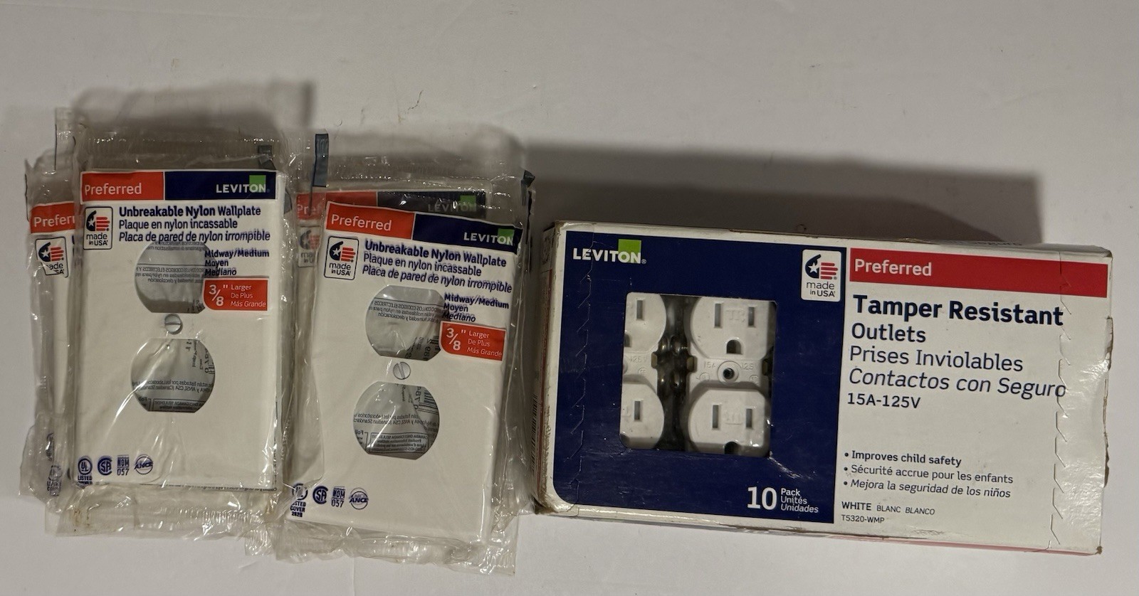 (10pk) Leviton Tamper Resistant Outlets 15A 125V White & (8) Outlet Covers~New