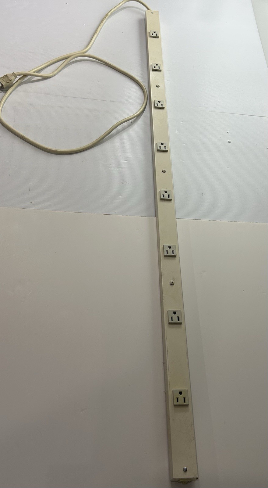 Mono-Systems Inc 52” Corded SnapStrip Unit Relocatable Power Tap 15A, 125V, 60Hz