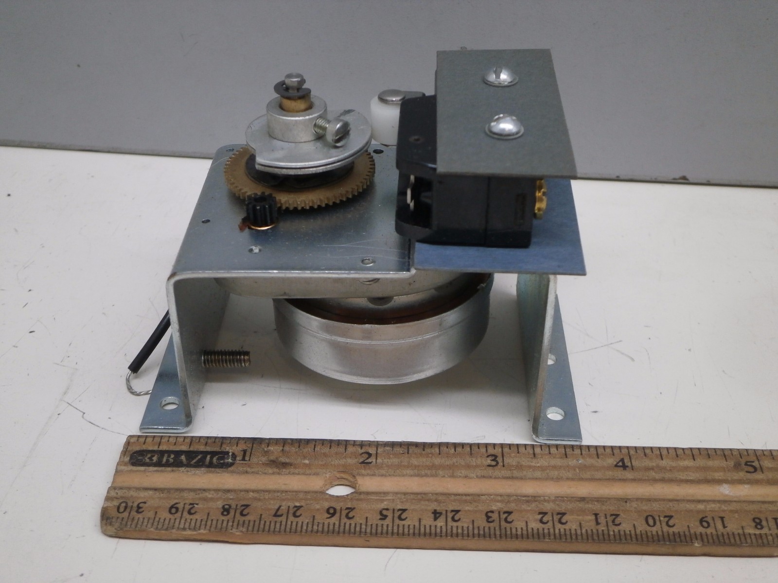 12-Minute Timer Time Switch ON and OFF in 12min Cycles – 20A 3/4HP, 125-480V