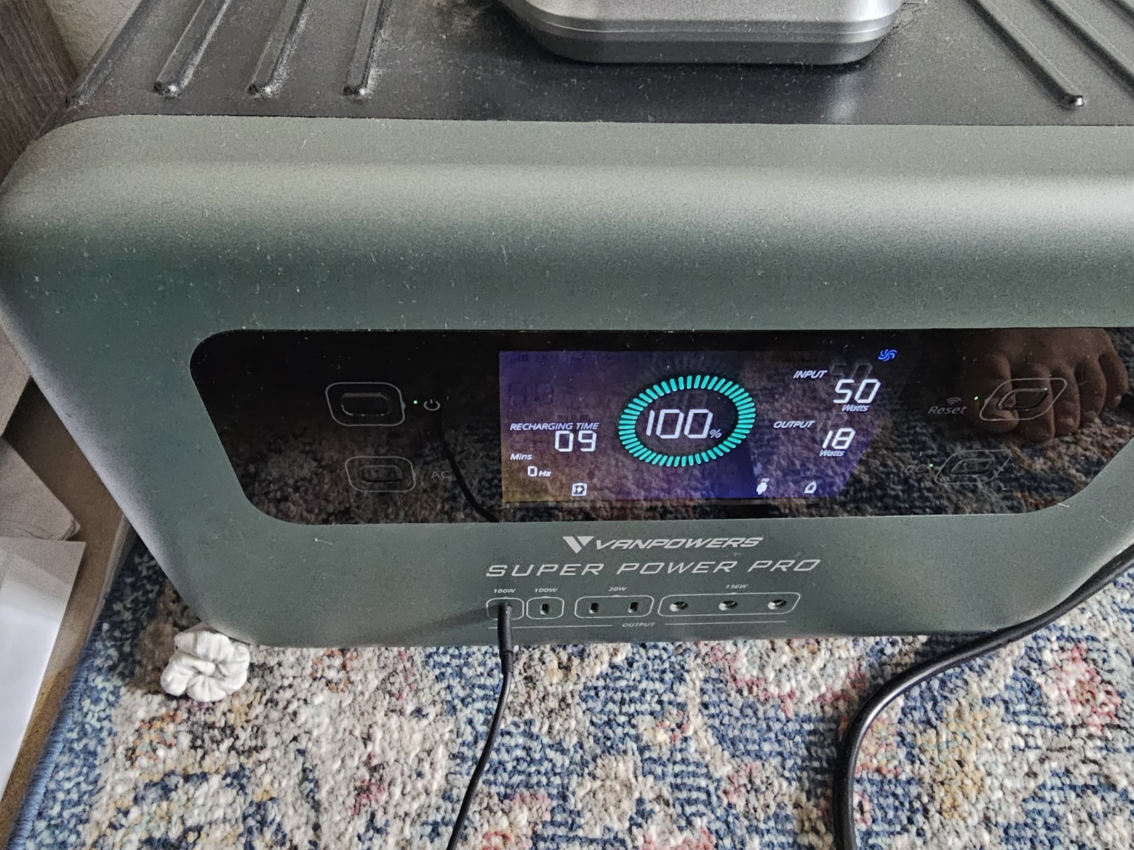 Vanpower super Pro 2000 Power Station