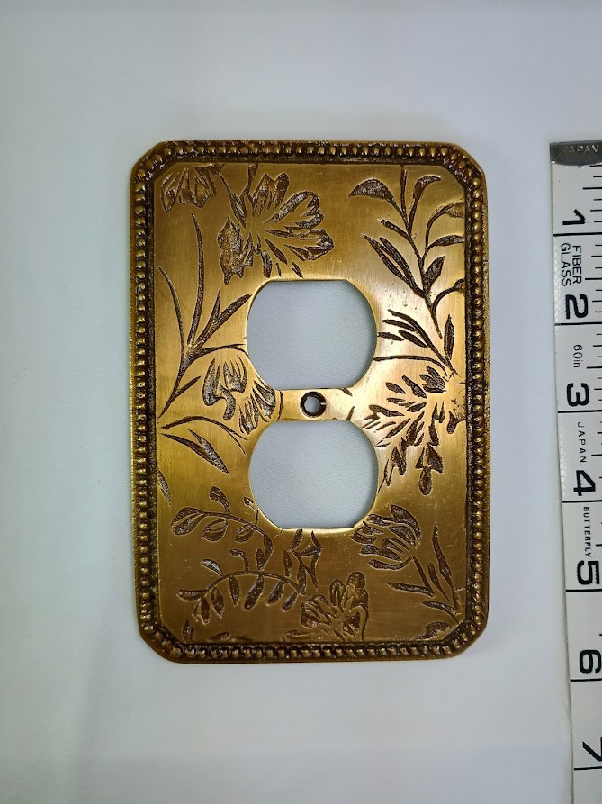 NEW Anthropologie Joan Etched Metal Floral Outlet Cover, Antique Brass