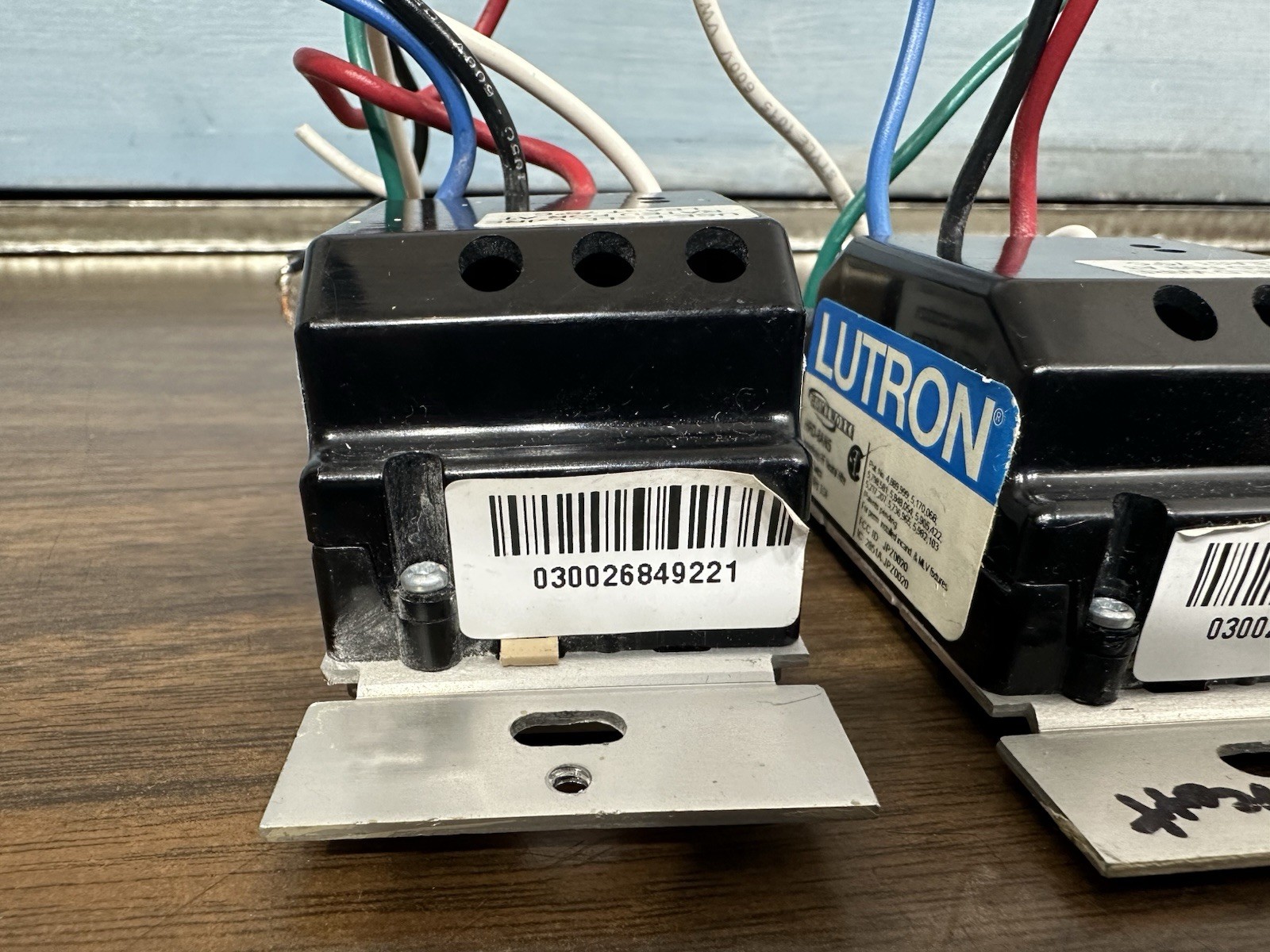Lutron HRD-8ANS HomeWorks RF Maestro Electronic Switch Lot Of 2