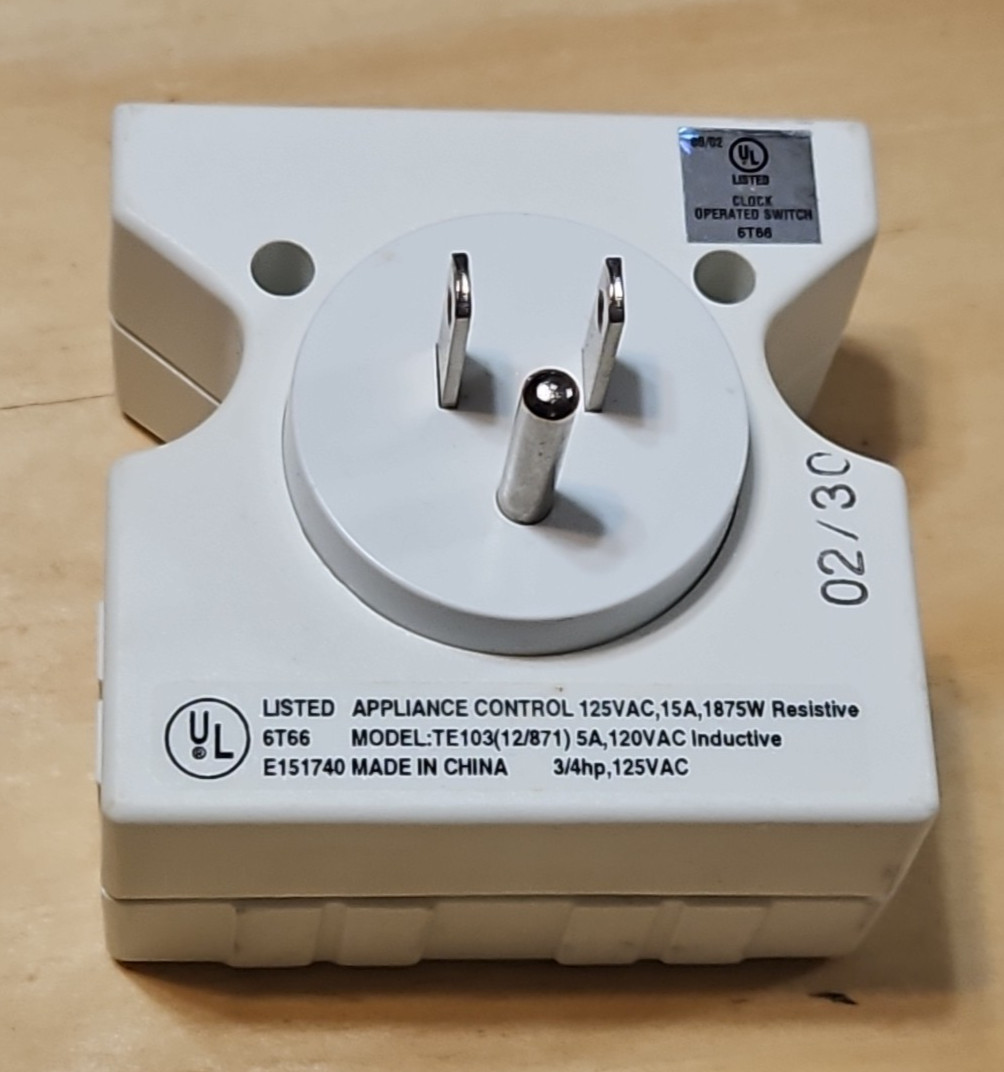 Ingraham Timer electronic digital 1875 Watts Wall Plug Outlet NEW OLD STOCK