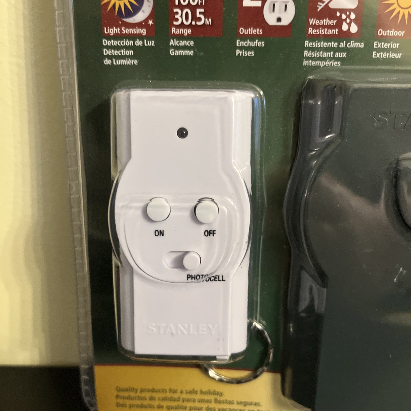 STANLEY Outdoor Remote Control Twin 15A NEW IN PACKAGE SEALED