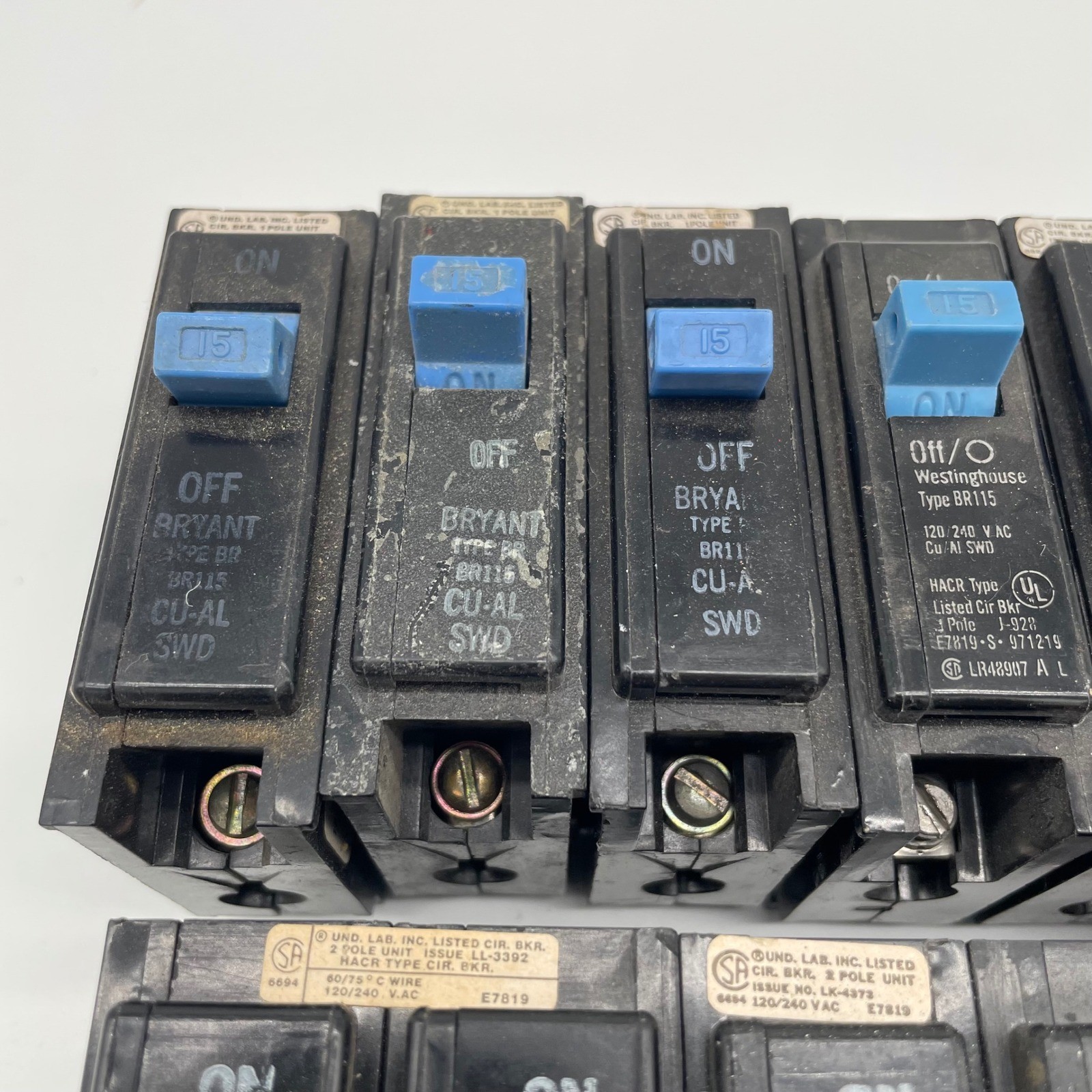 Lot of 10 Bryant & Westinghouse Circuit Breakers BR115 BR230 BD20-20 15A 20A 30A
