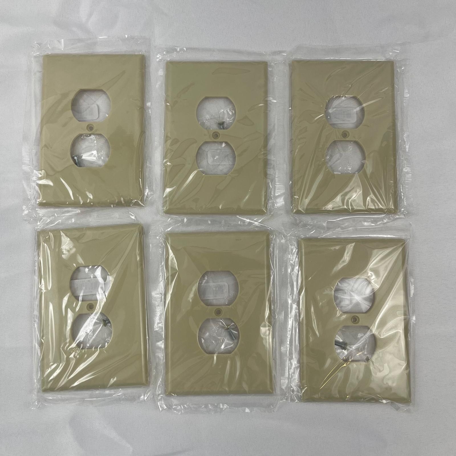 Cooper Wiring Devices 2142V-F-LW Ivory Duplex Outlet Wall Plate 6 Pack New