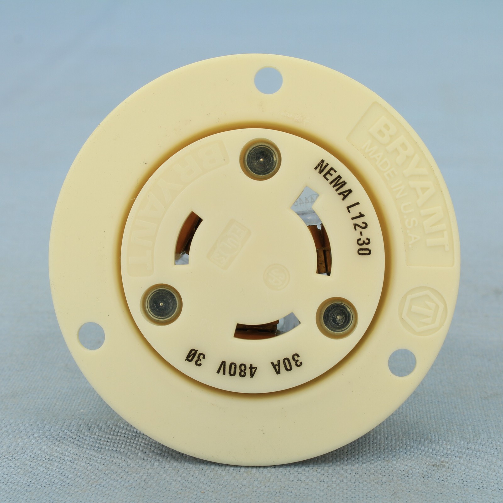 Cooper White Industrial Locking Flanged Outlet L12-30R 30A 480V 3� CWL1230FO