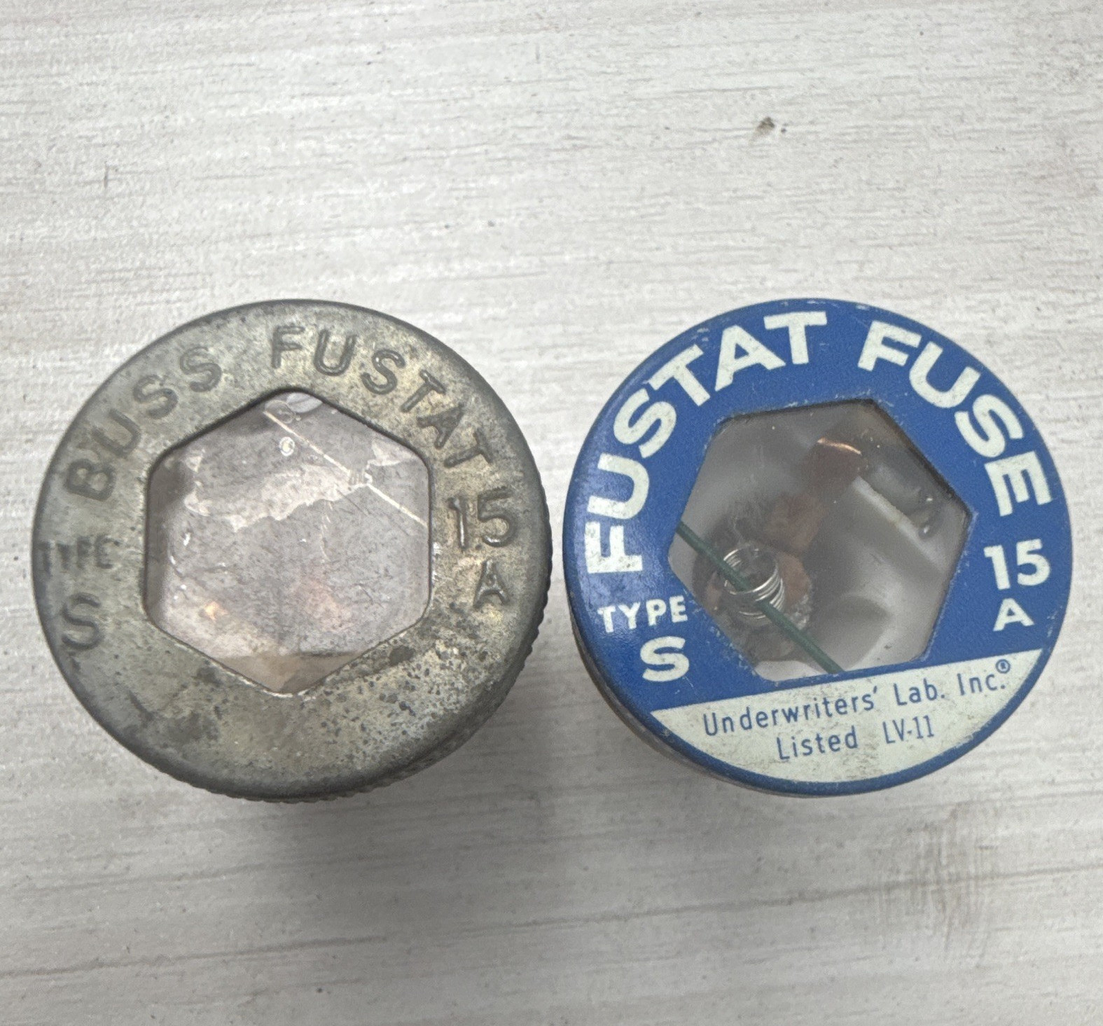 Buss Fustat S-15 15A 125V Type S Screw-In Time-Delay Plug Fuses, 2-Pack