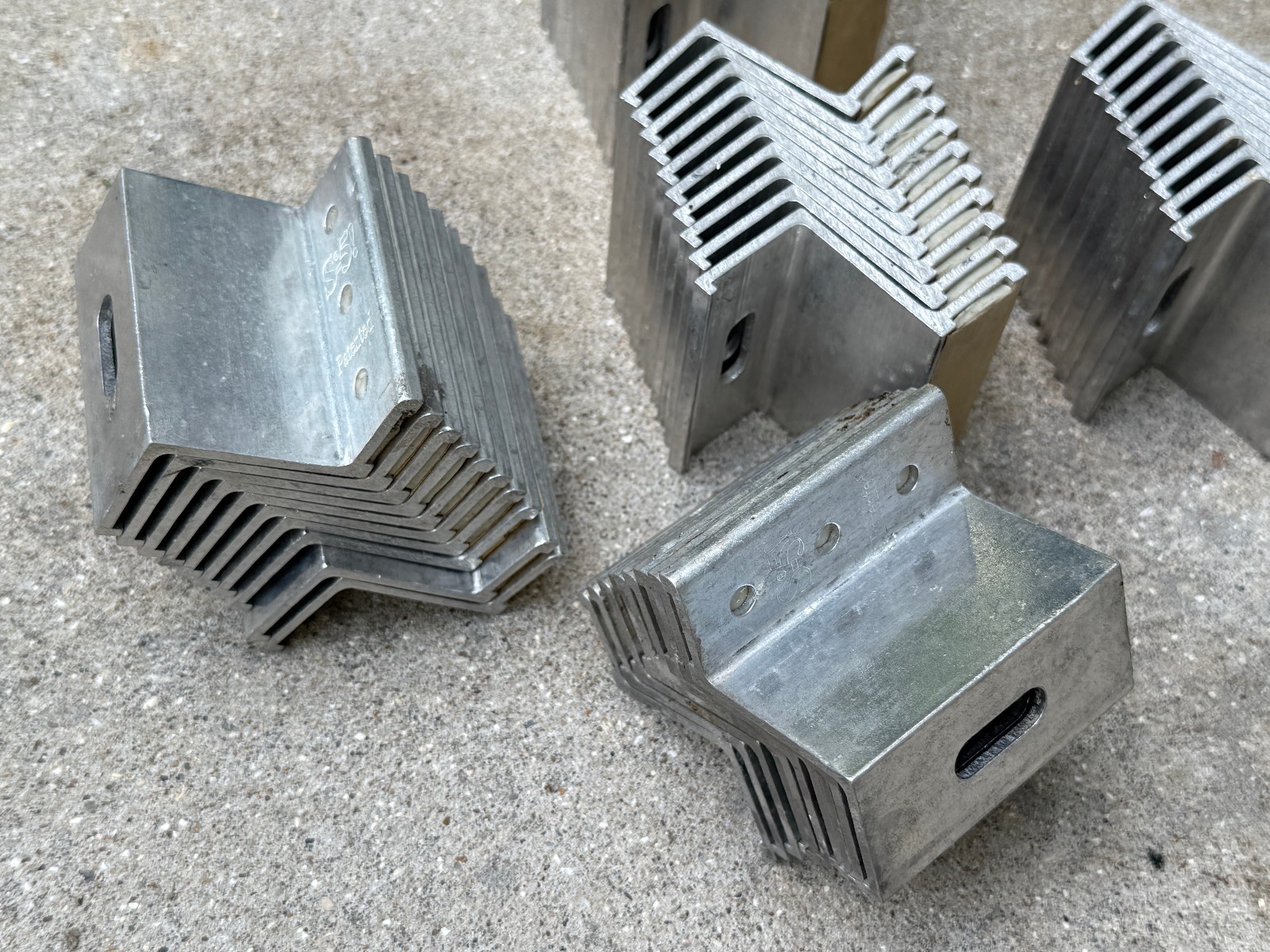 (Qty. 50) S-5! VersaBracket 47 Metal Roof Bracket VB47-29-B-0