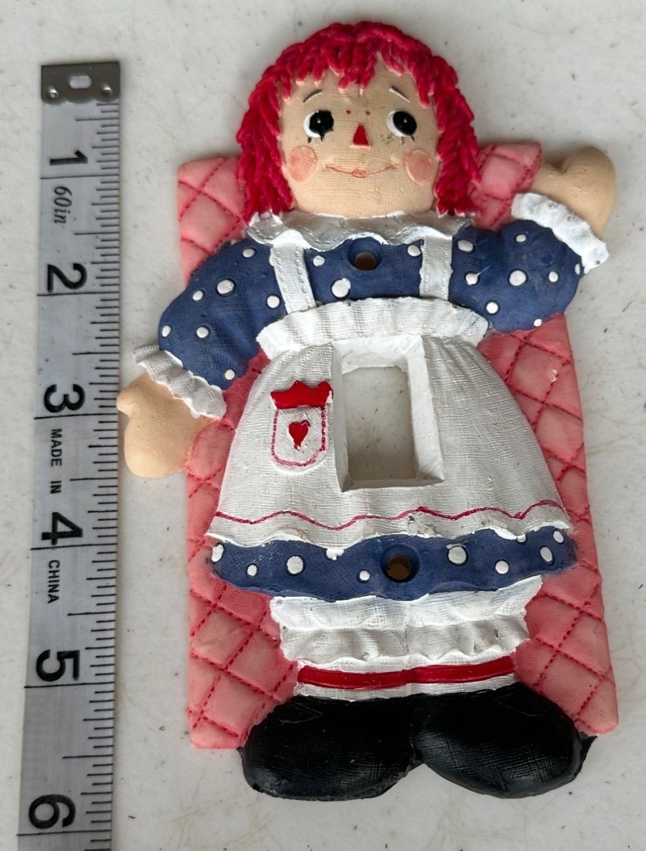 Unbranded Raggedy Ann Collectible Light Switch Plate Cover Ceramic 6″ Tall-READ