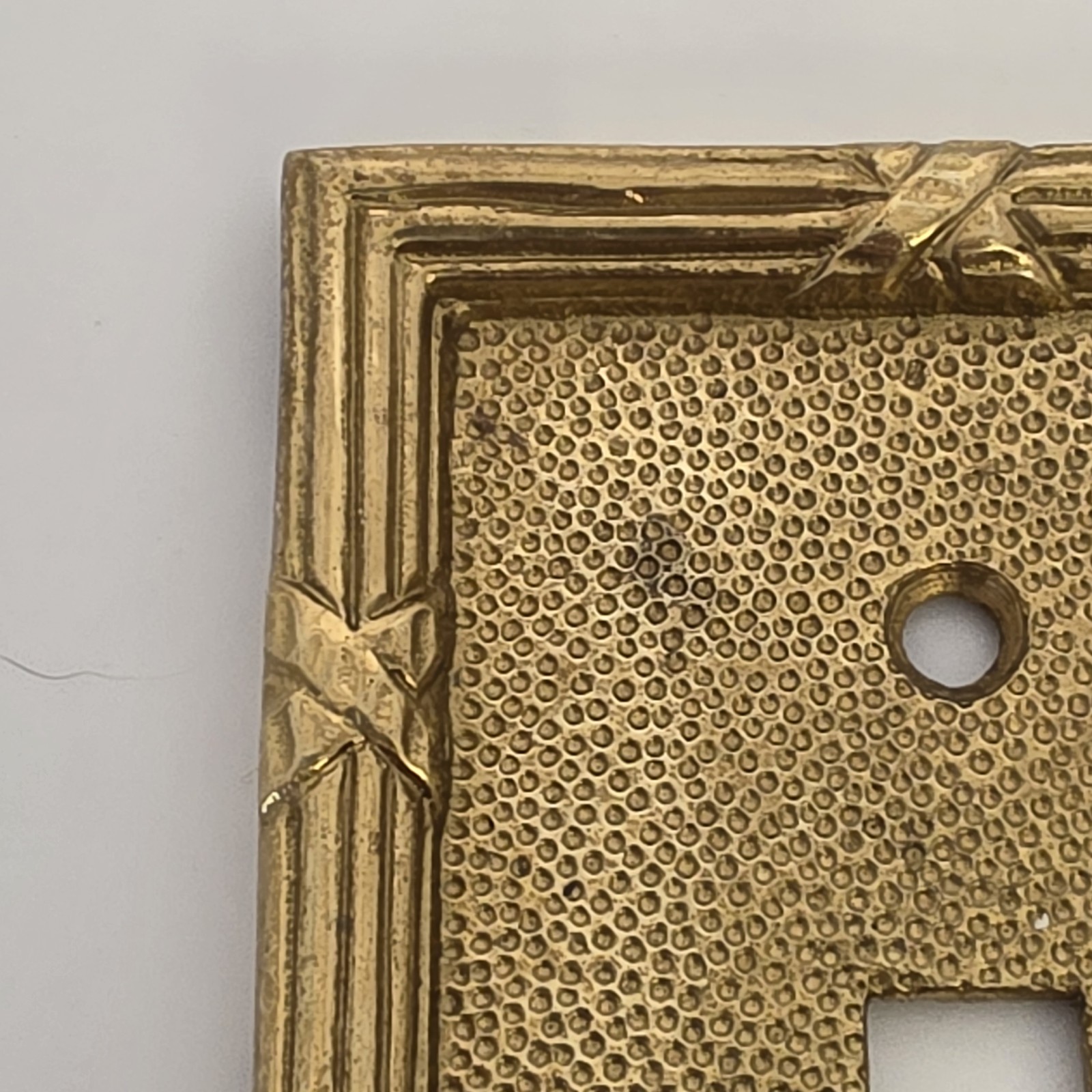 Phylrich Ribbon and Reed collection Light Switch Plate Gold
