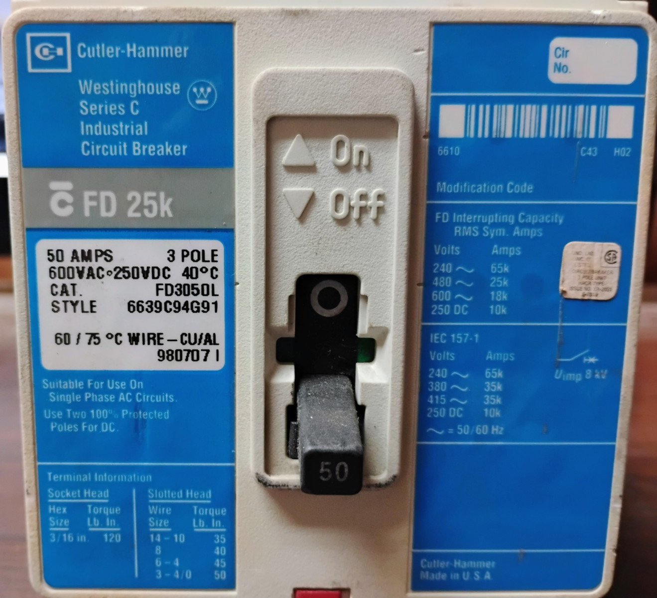 CUTLER HAMMER FD3050L CIRCUIT BREAKER 50 AMP 600VAC 3-POLE PRE-OWNED GREAT