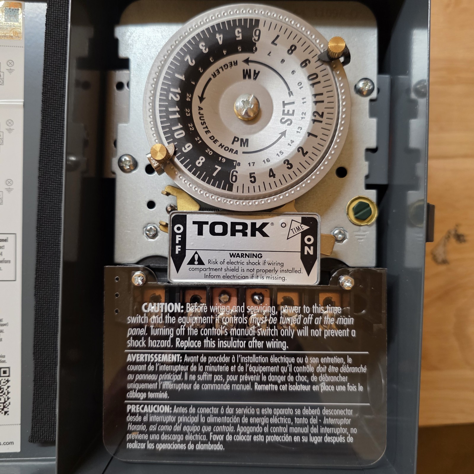 TORK 1109A-O 120-277V 40A Multi-Volt Mechanical Lighting Switch Timer open box