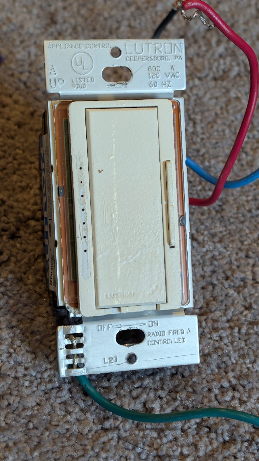 Lutron RA-600LM-WH RadioRA 600W Dimmer