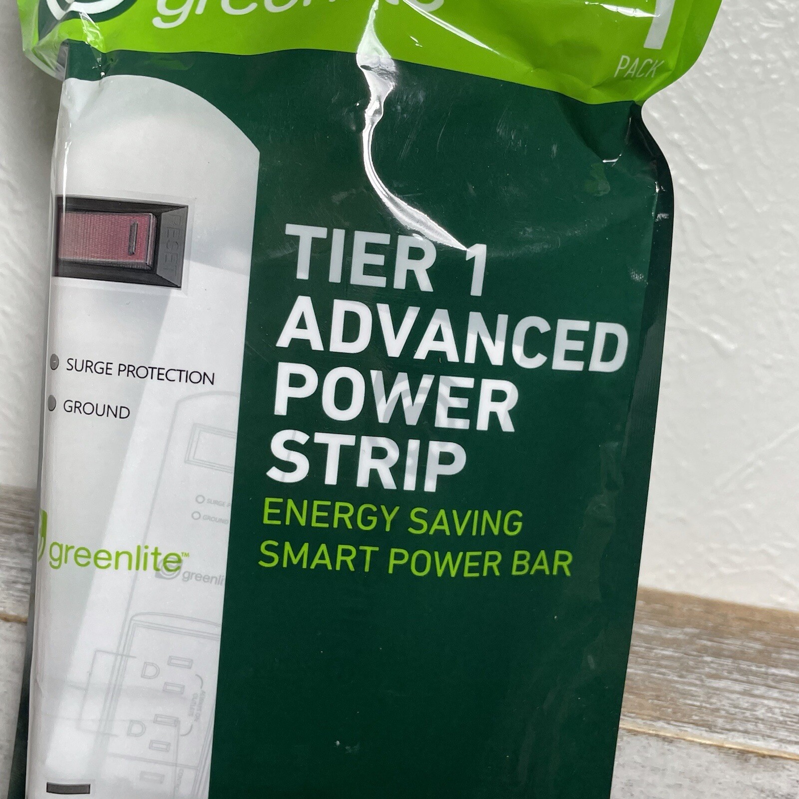 One Greenlite Tier 1 Advanced 7 Outlet Surge Power Strip 1440 Joules For TV, PC