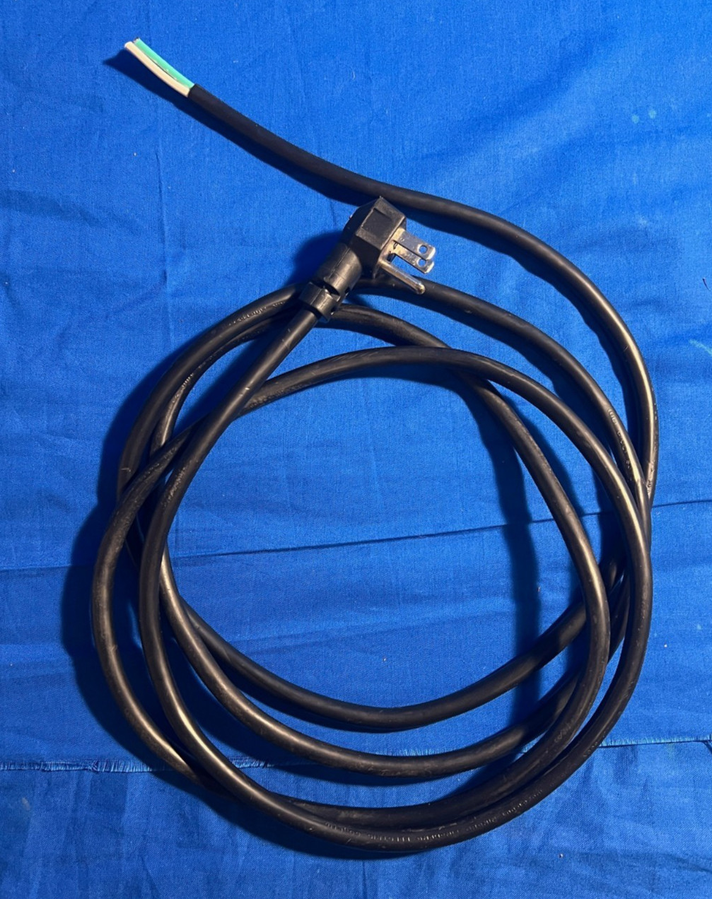 Replacement Power Cord 8ft 14 AWG 3 Prong Wire 5-15P Angled Plug