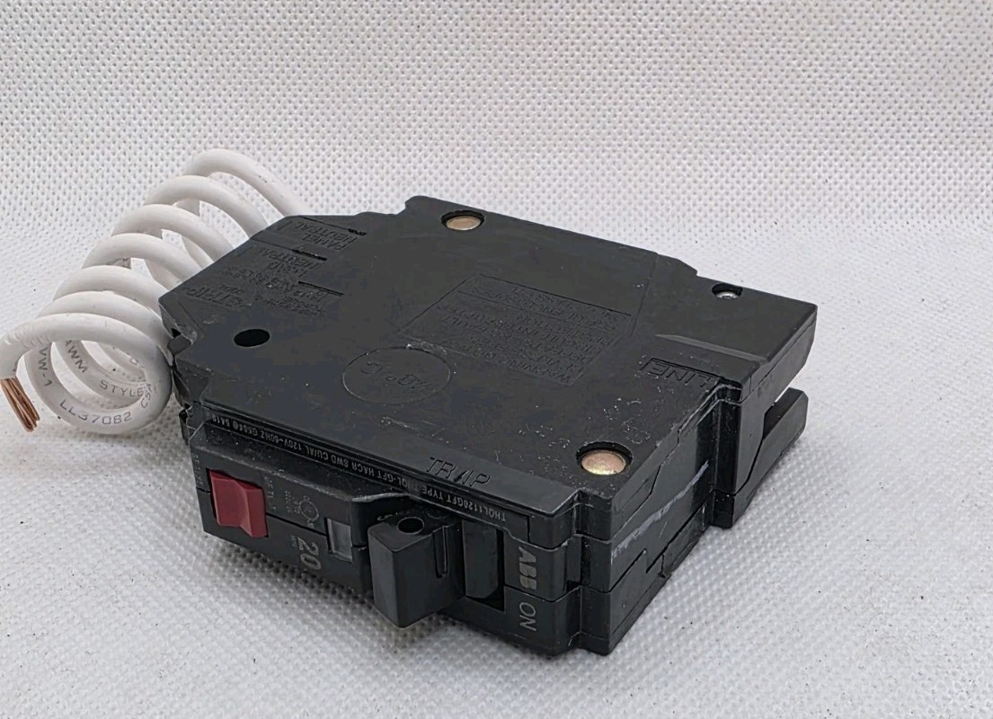 ABB 20 AMP 1 Pole Ground Fault Breaker with Self Test New THQL1120GFTP