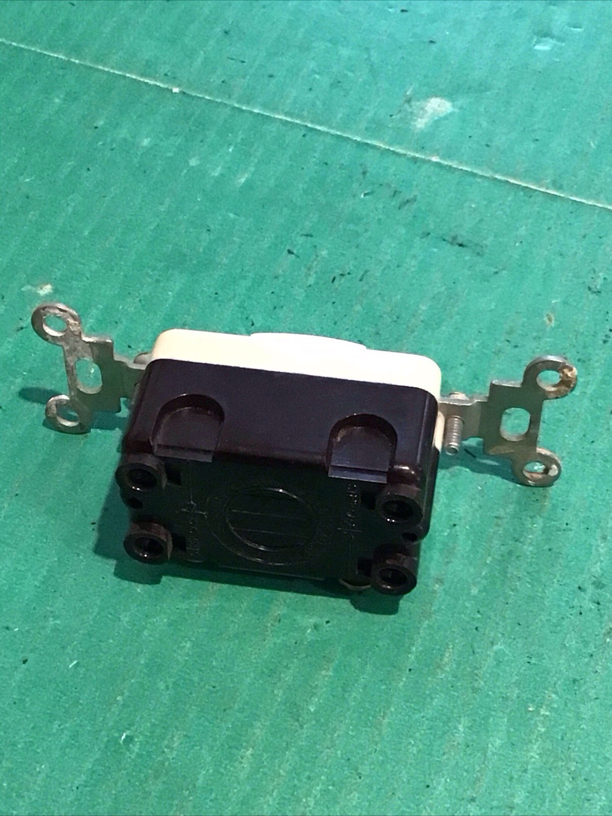 Vintage A-H&H Push Button Ivory Light Switch 15A Bakelite Antique 3-way