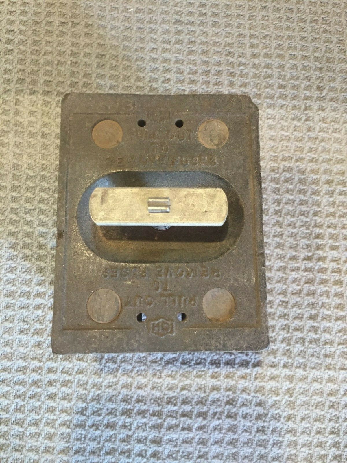CUTLER HAMMER 60 AMP MAIN OR RANGE OLD HEAVY BAKELITE FUSE PANEL PULLOUT