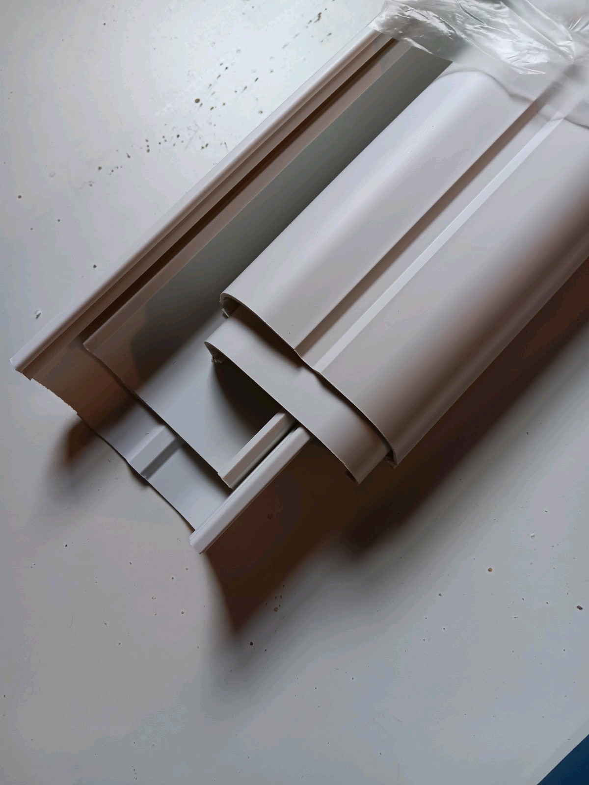 DuctlessAire White Split Line 3″ By 7.5 Feet Outdoor Wire Cover Model #DA3-7