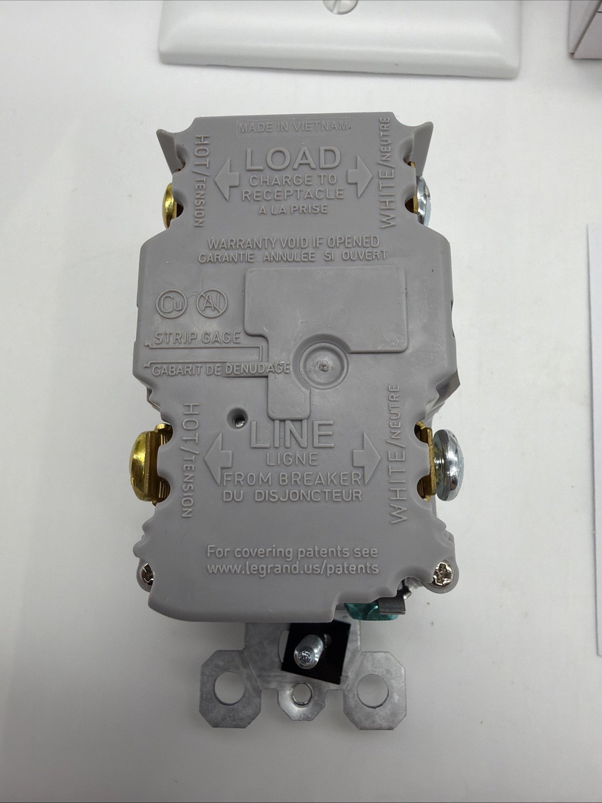 10 PCS Legrand 1597TRW 15A Tamper-Resistant Self-Test Duplex GFCI – White – NEW