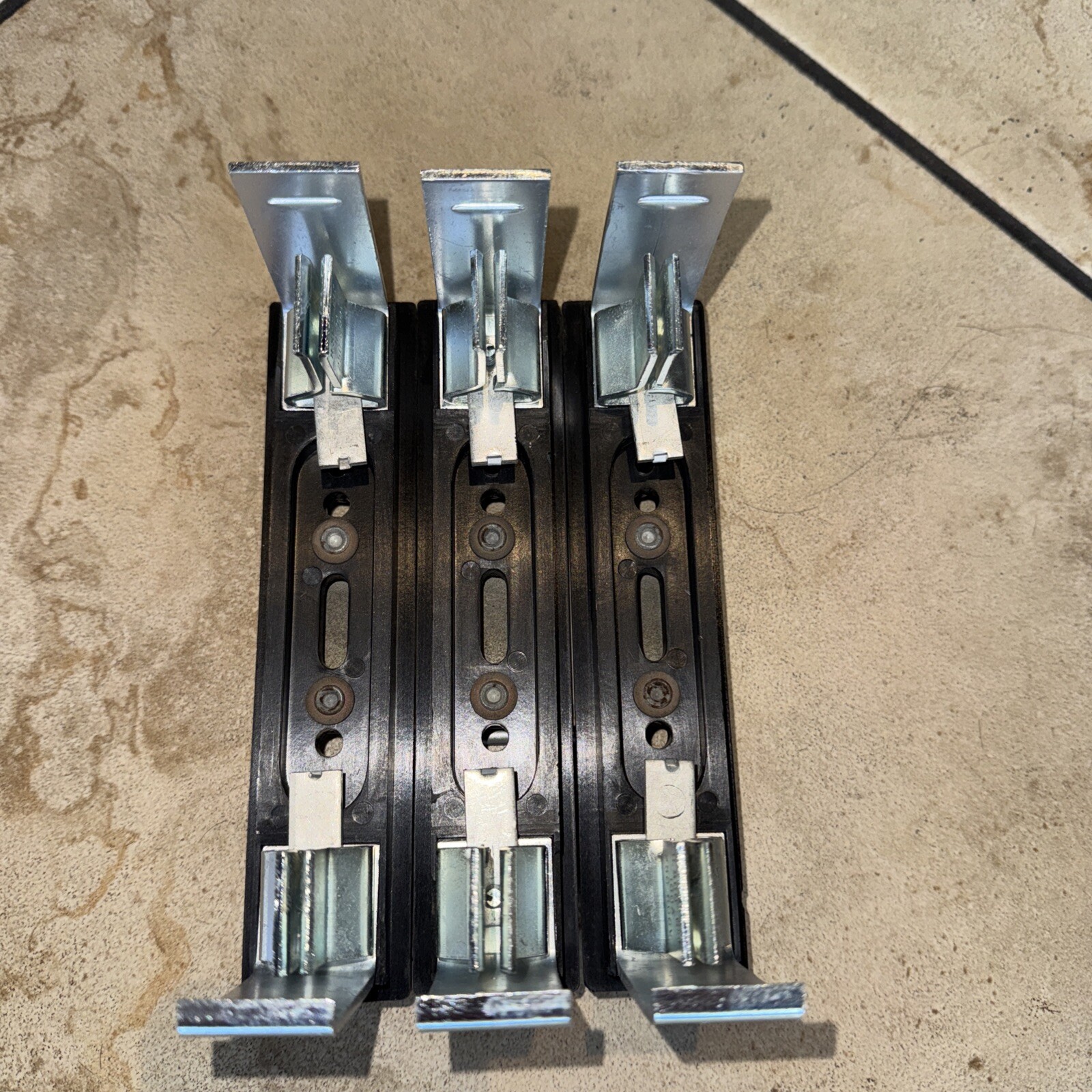 BLAKEMAN BROTHERS PULLOUT 100 AMP 240 VOLTS 3 PHASE OLD STYLE.