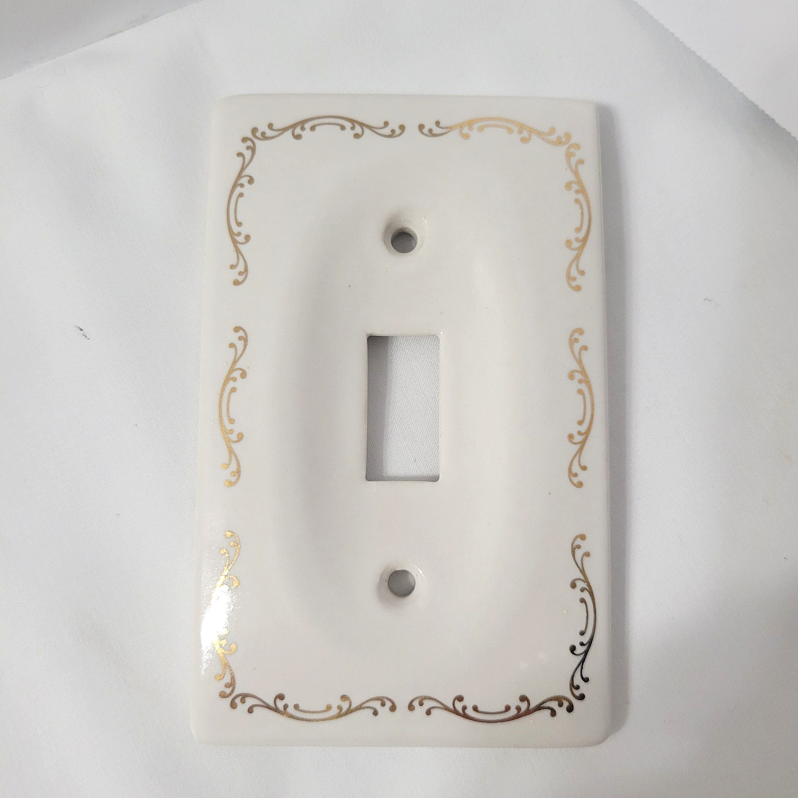 4 VTG Lenape Porcelain Ceramic Single Switch Plate Covers White/Cream & Gold