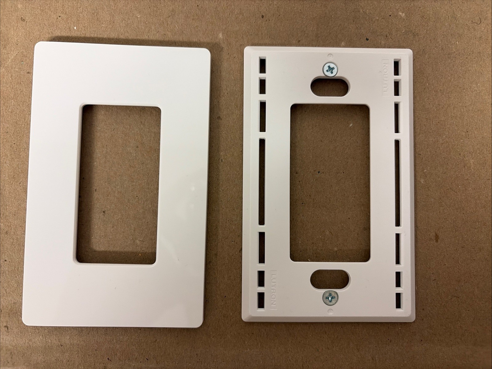 LUTRON CW-1-WH SCREWLESS WALL PLATE (96 PACK) NEW – ORIGINAL _ OEM