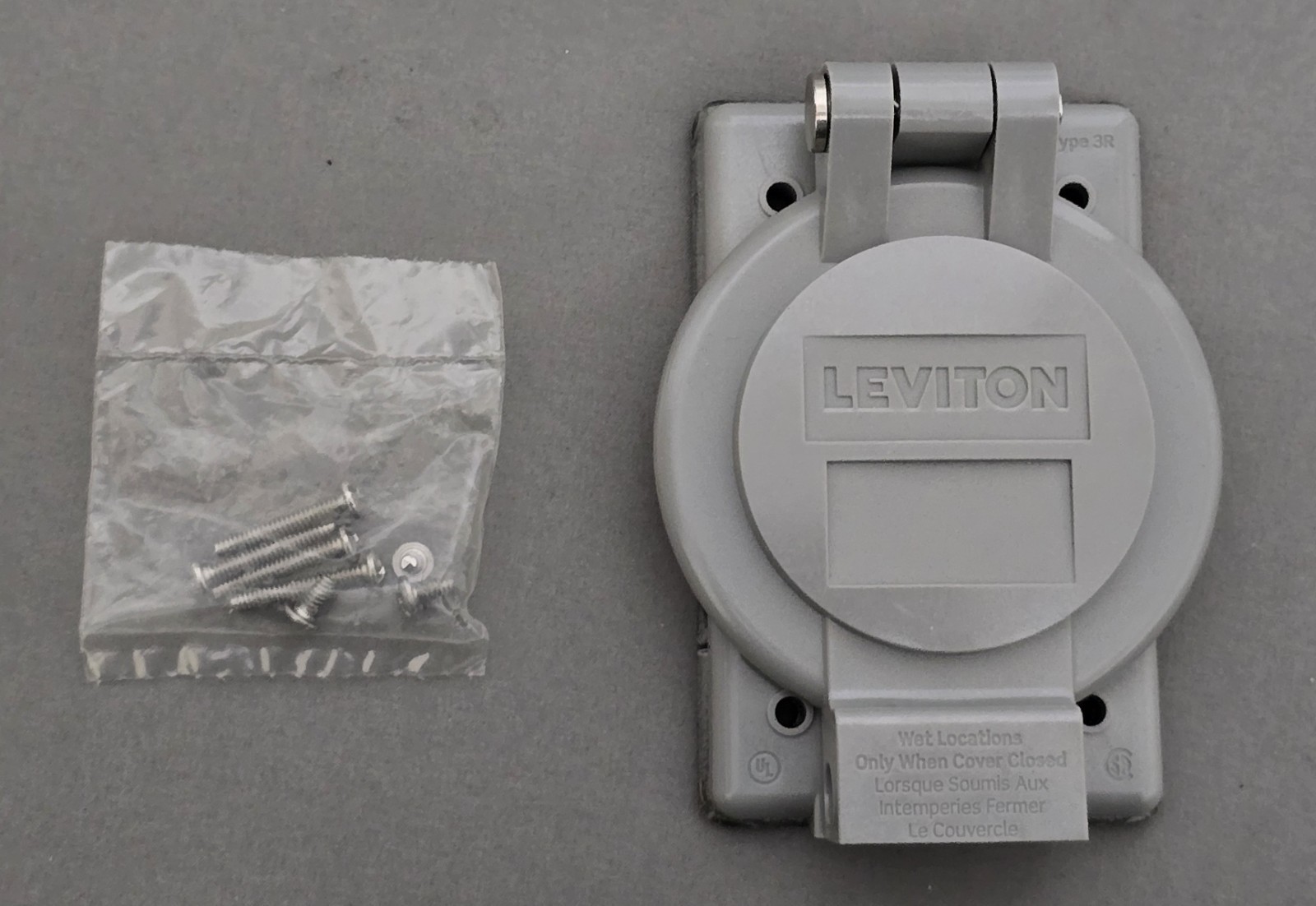 Leviton WP2-G 2.24″ Dia. Opening Gray Weatherproof Cover Brand New Free Ship