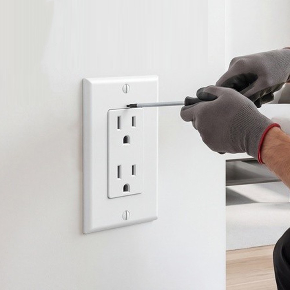 US Standard Wall Socket Easy Installation Design Wear Resistant Material
