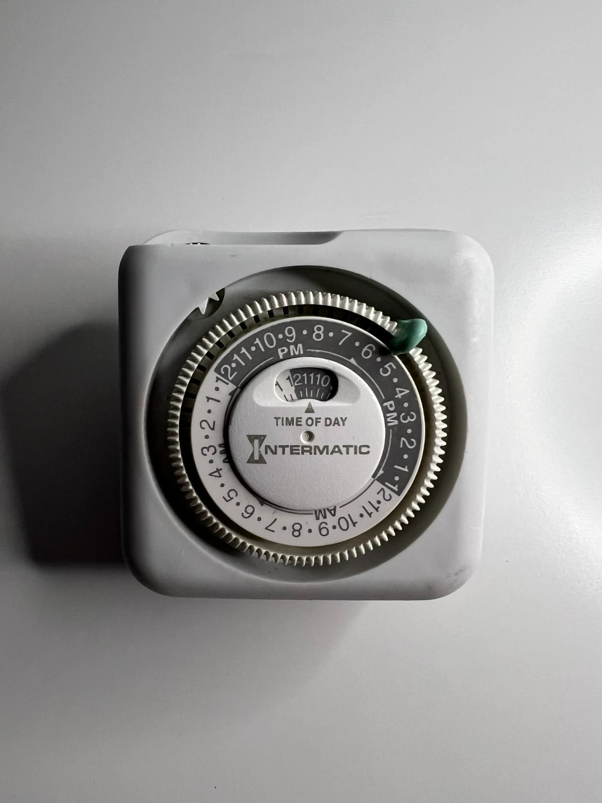 Intermatic TN111 Mechanical Timer Plug In Indoor Time Switch