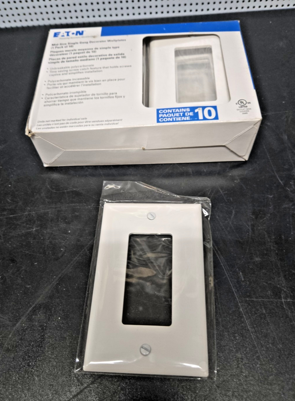 Eaton PJ26W-10-LW Mid-Size Single Gang Decorator Wallplates , New Box 10 Plates
