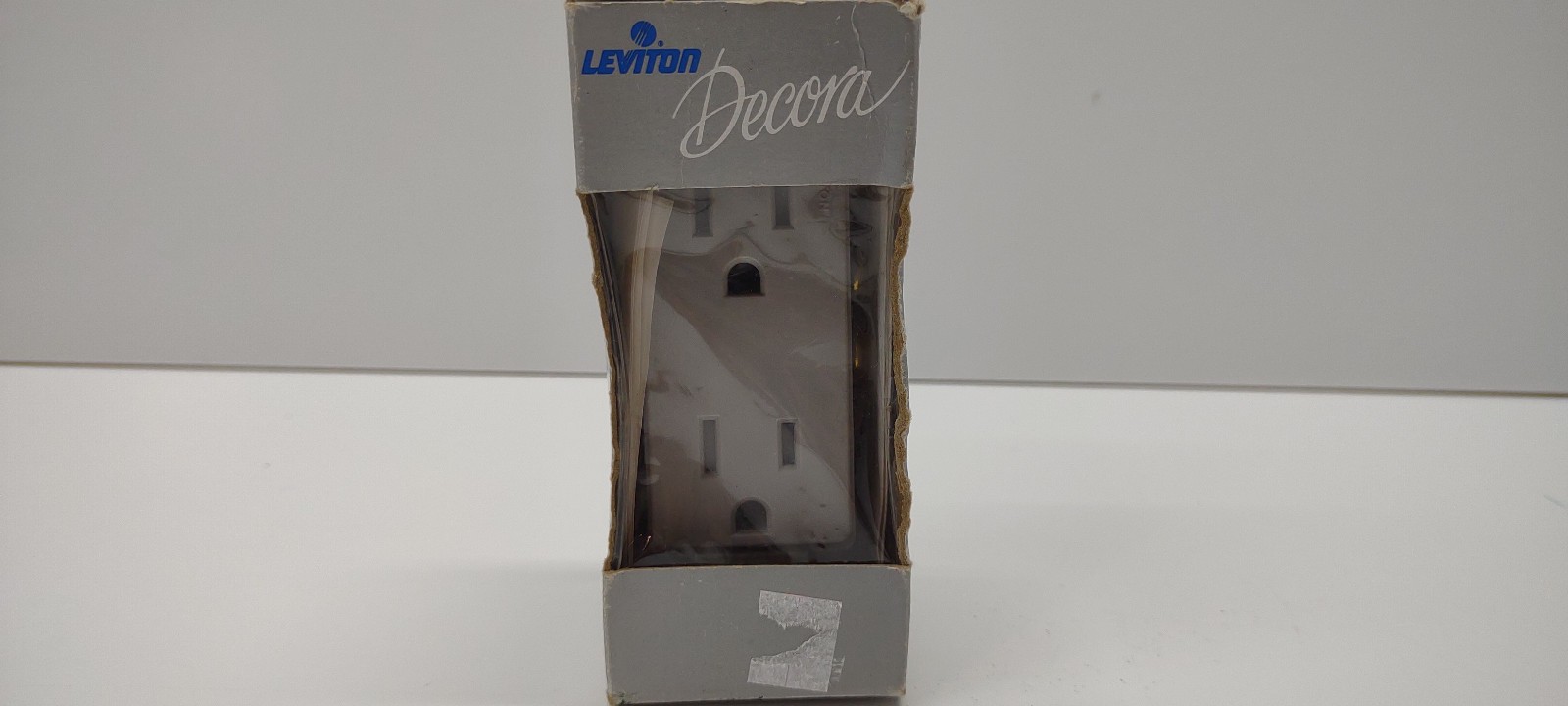 Leviton Decora Duplex Gray Electrical Oullet Tamper Resistant New