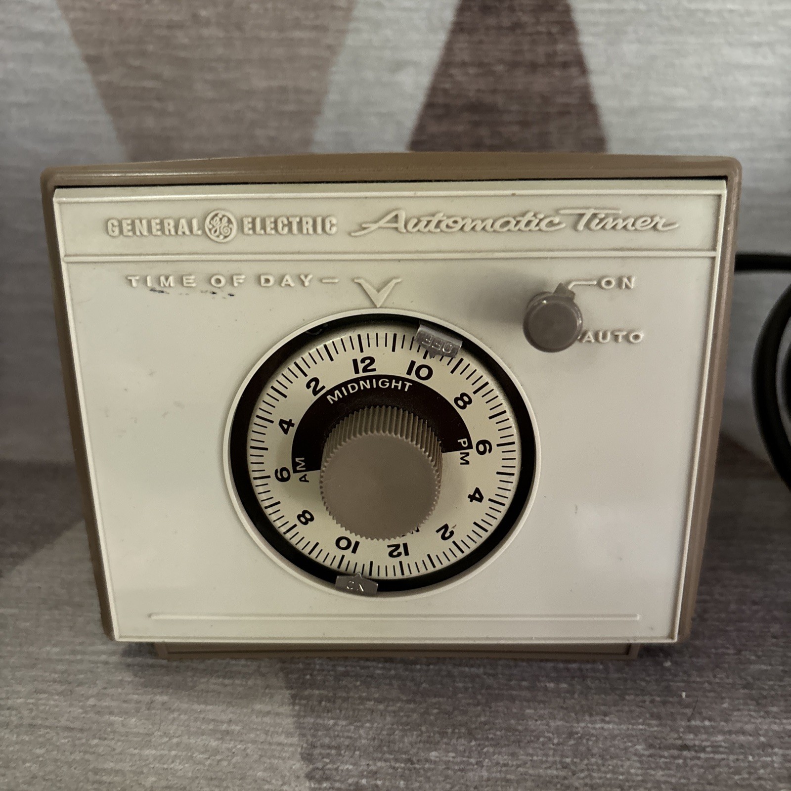 VTG GE General Electric Automatic Timer Model #8117 (d)