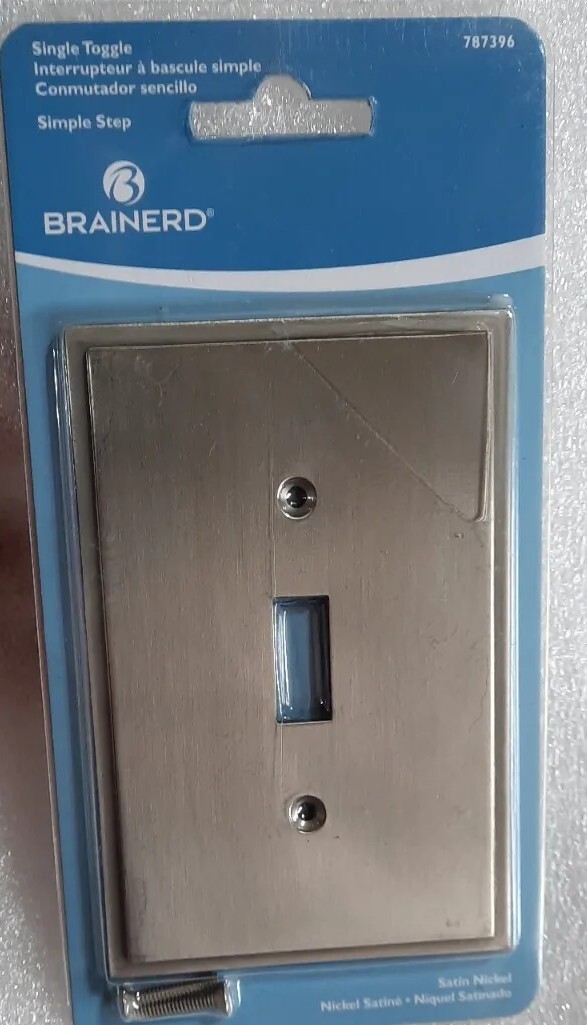 Brainerd Simple Steps 1-Gang Satin Nickel Single Toggle Wall Plate 787396 New