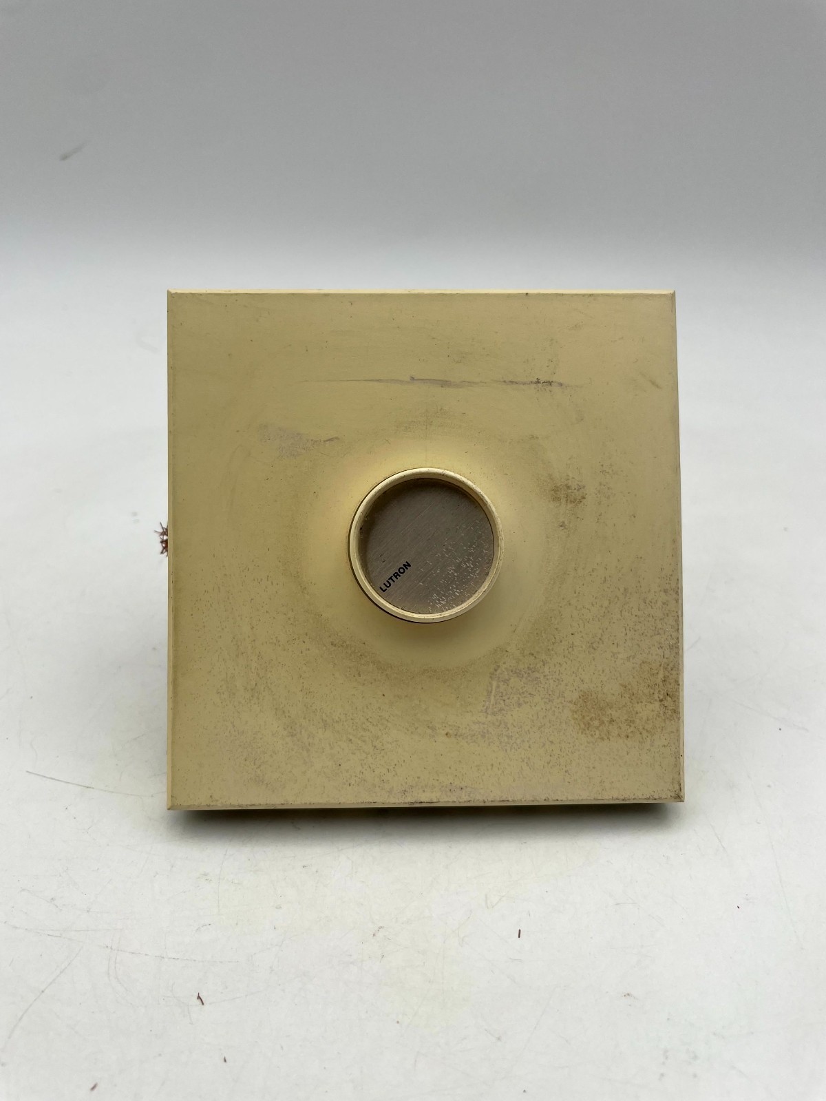 Lutron Centurion C-1500 Single Pole Dimmer Rotate Beige On-Off 1500 Watts 120V