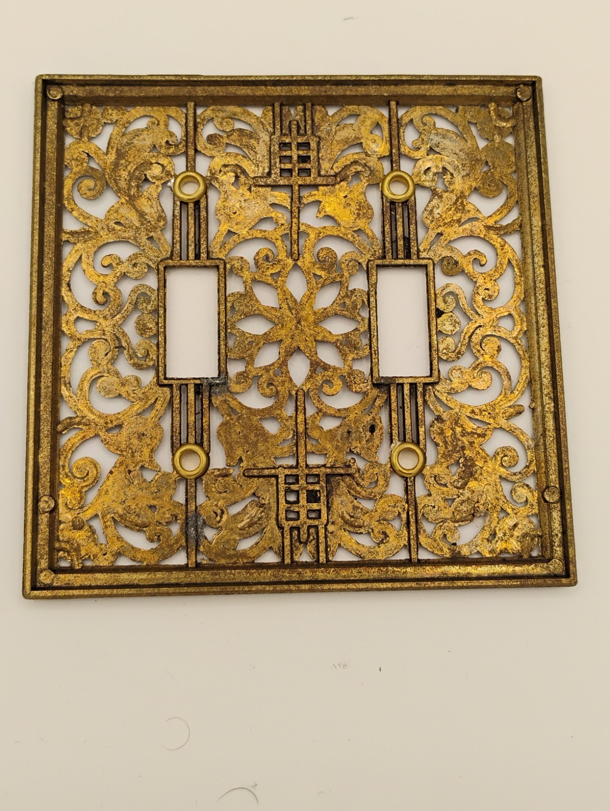 Vintage Unbranded Brass Filigree Decorative 2-Gang Light Switch Plates Lot Of 2