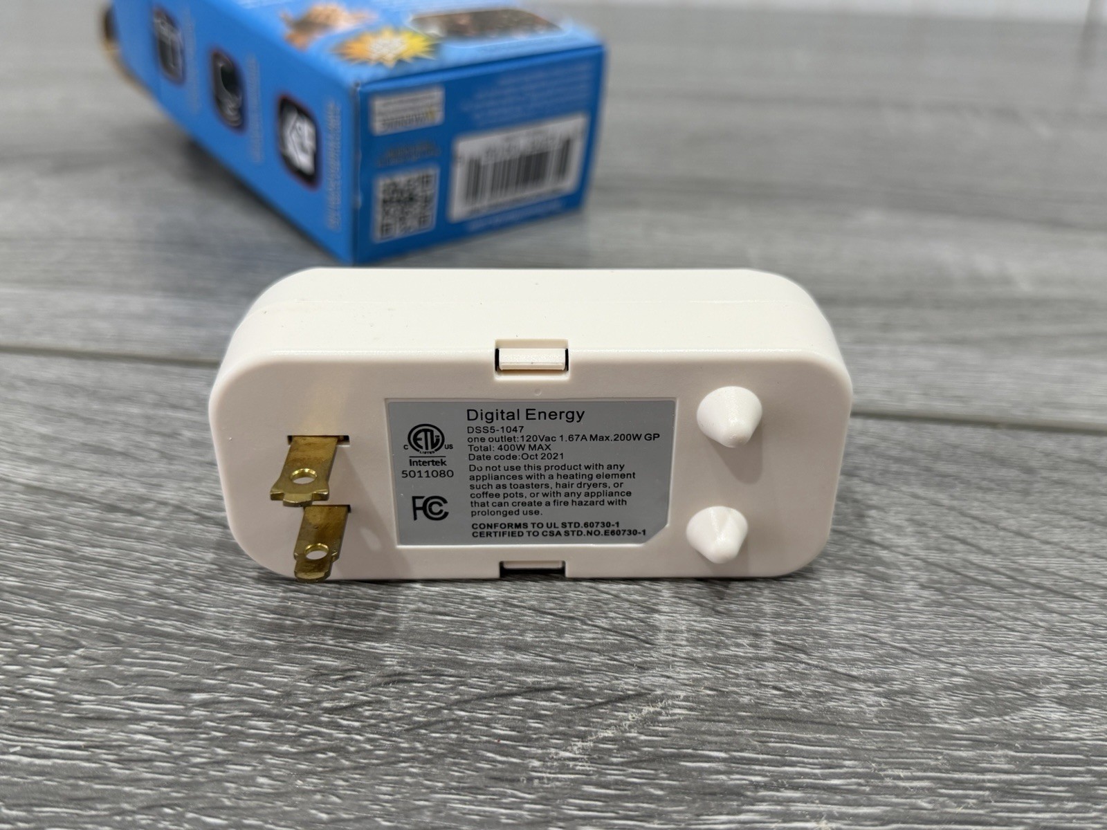 White Electronic Clap Switch 2 Outlet Power Hands Device Control DSS5-1047