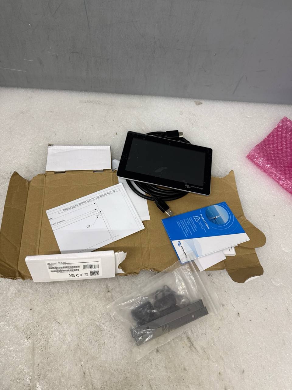 Victron Energy GX Touch 70 Flush (OPEN BOX)