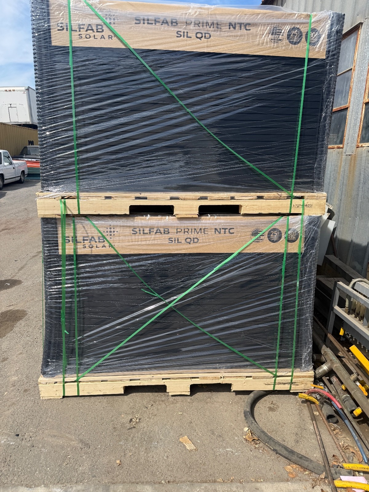 Silfab Solar Solar SIL-440 440 Watt solar panels. 1200 in stock New MADE IN US