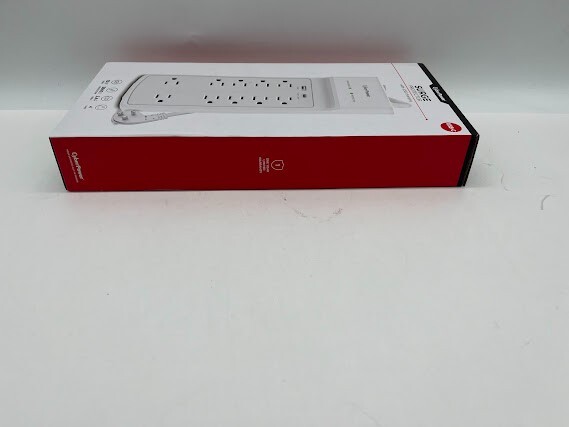 CyberPower P1004UC – 3600 J White Surge Protector, 1 USB-A and 1 USB-C Port