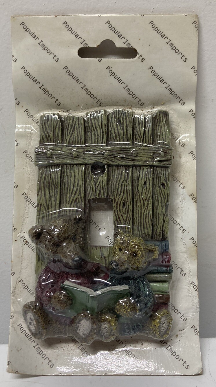 90s Vtg NEW NOS Light Switch Plate 3D Resin Cottage Bears Reading Books – AS IS