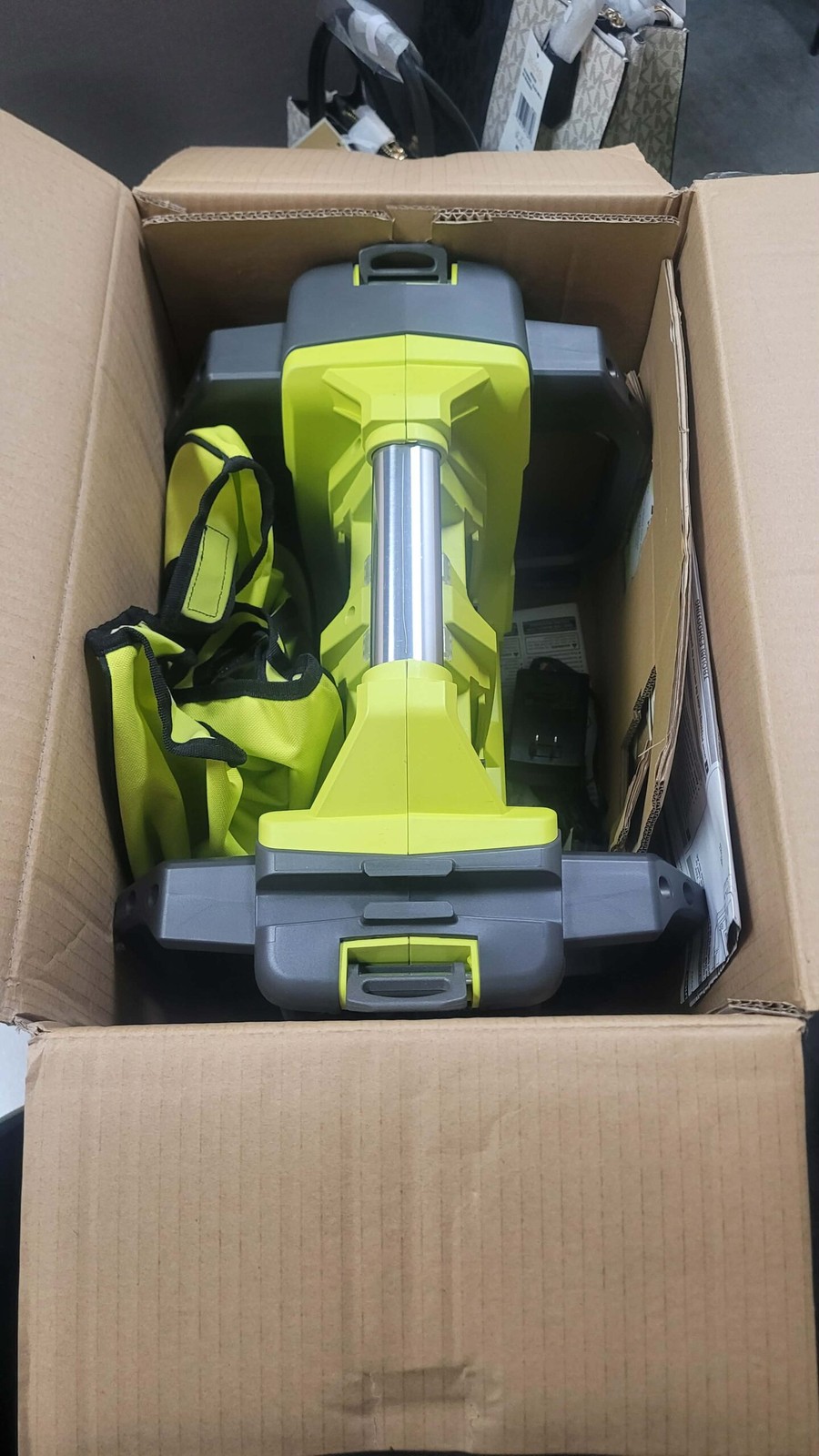 Ryobi 40V 1800-Watt Portable Battery Inverter Power Station and Charger