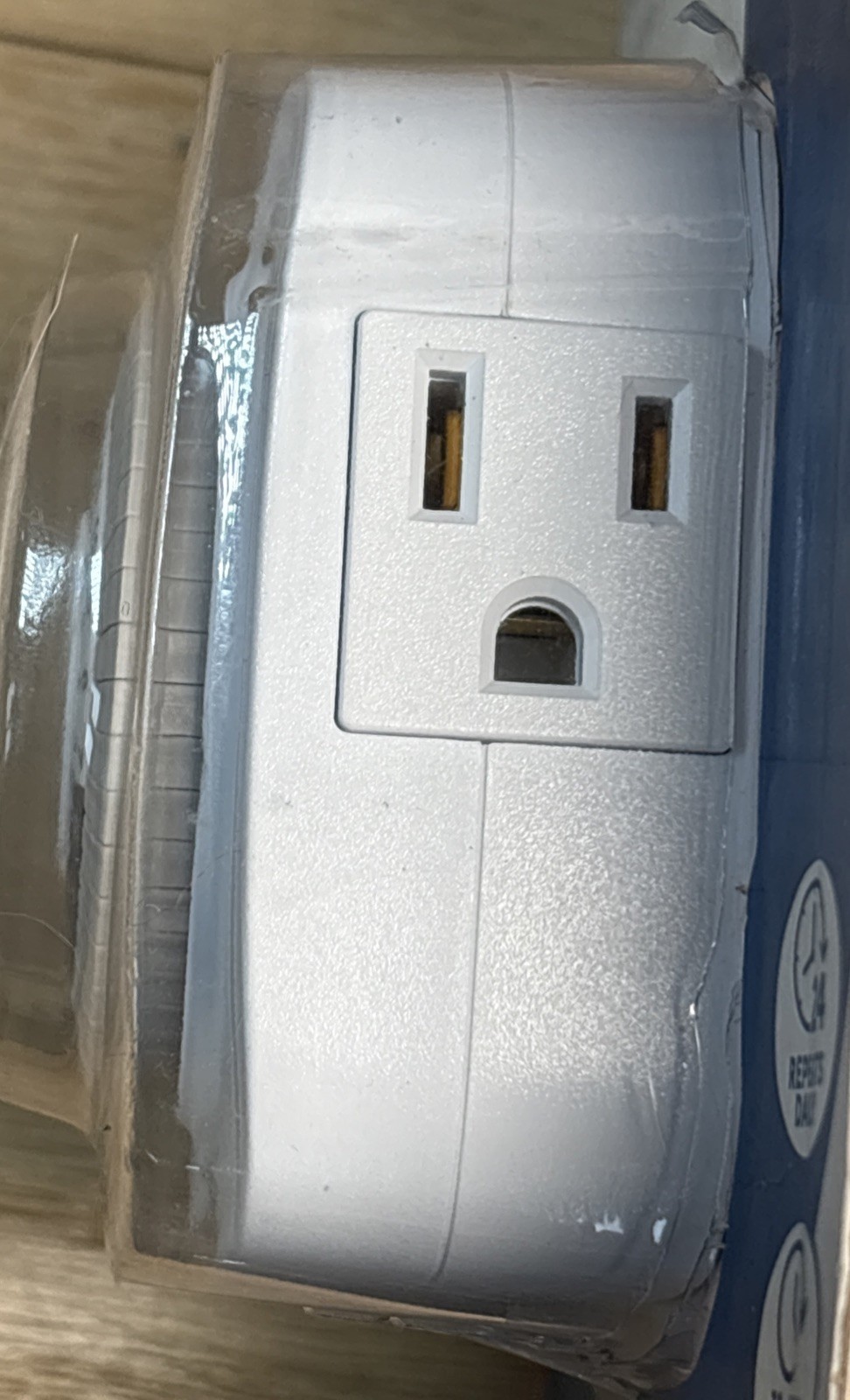 Utilitech 15Amps 125-Volt Indoor 2 Outlet Countdown Analog Lighting Timer 224879