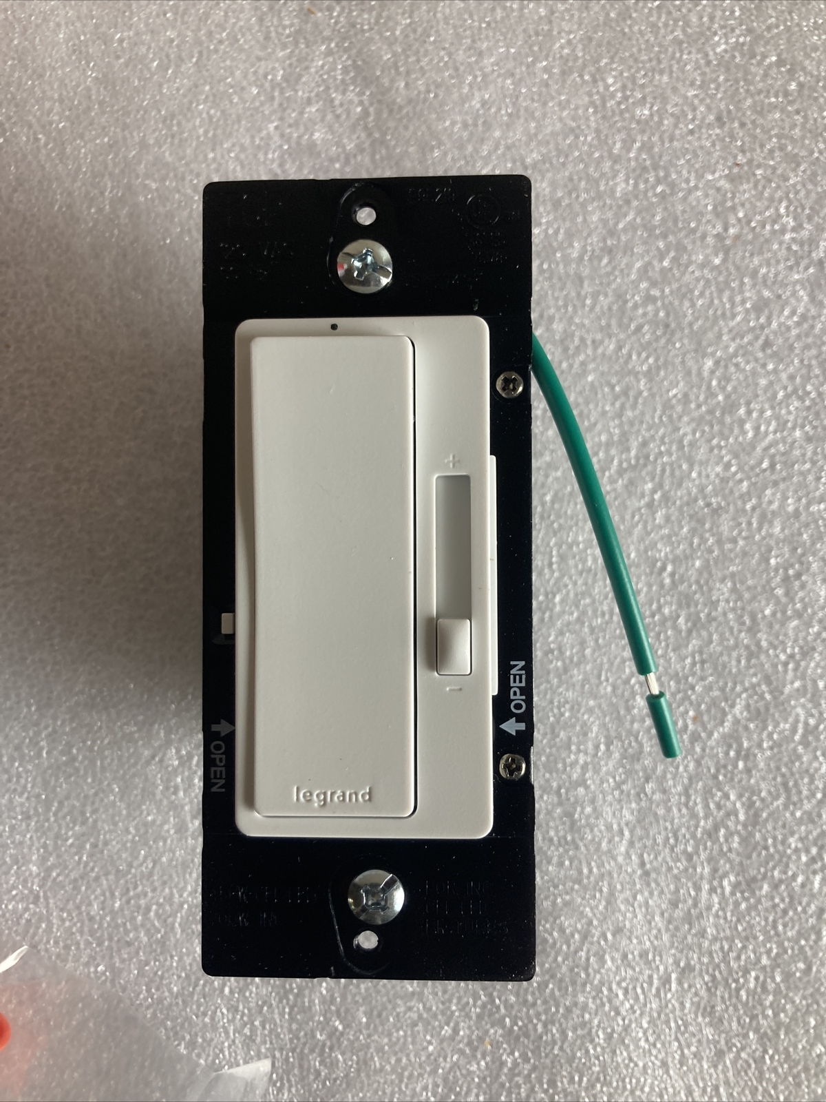 Legrand RHL743PW CFL/LED(Dimmable):450W, SSL7A Inc/Hal:700W Preset Paddle Dimmer