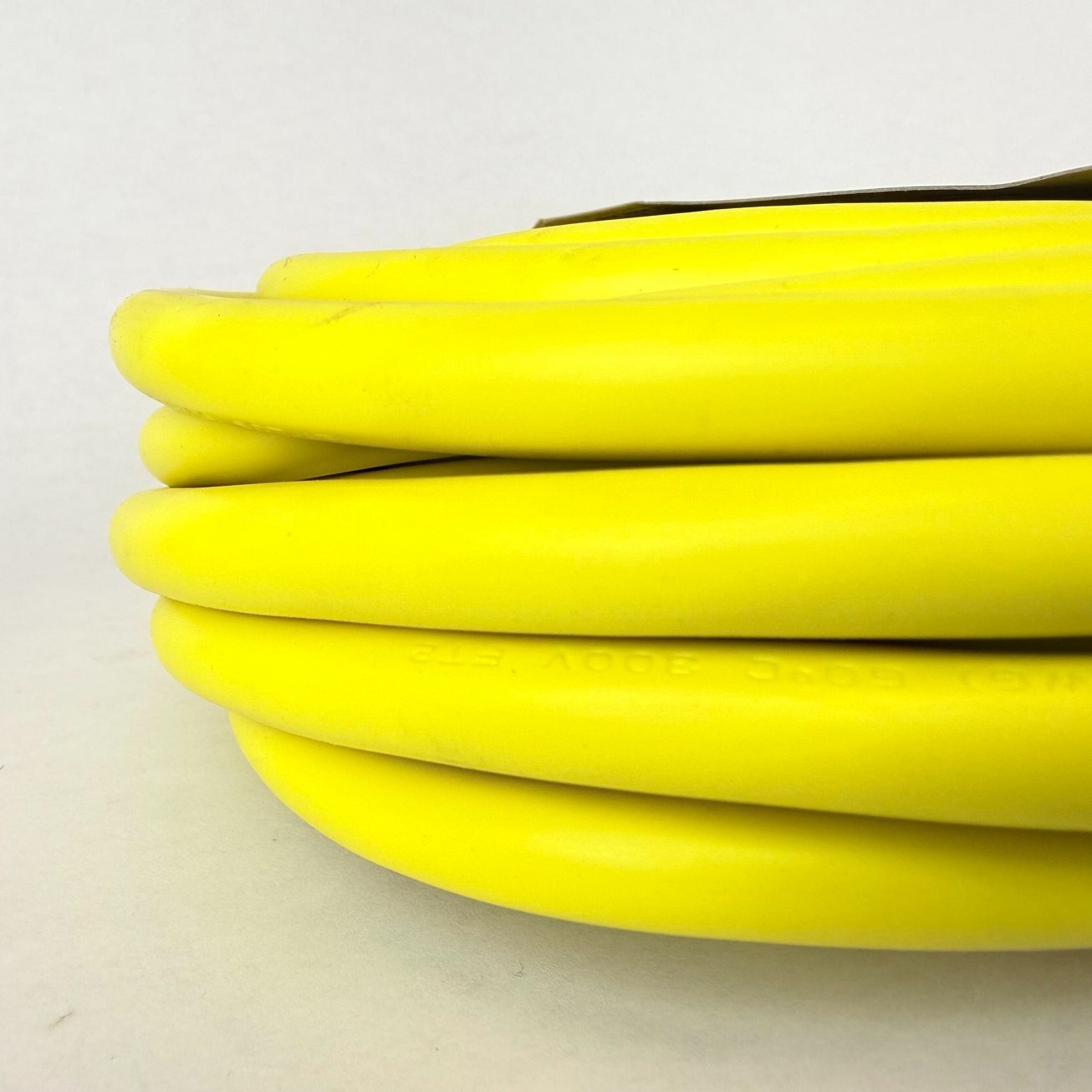 50 ft 12 Gauge Yellow Extension Cord w Lighted Outlet SJTW